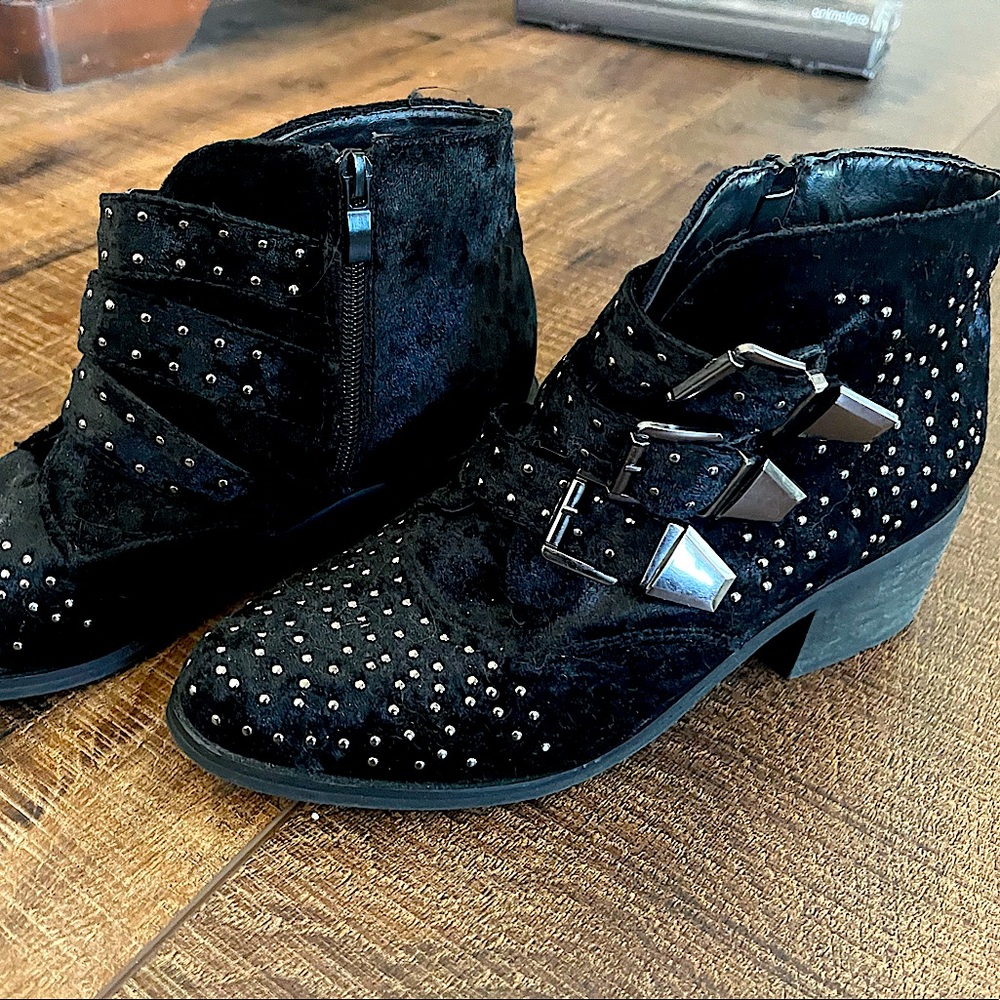 Black studded suede ankle boots